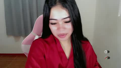 Snapshot of alesha_vibe_me chatting on December 12, 10:09 pm alesha_vibe_me online show from December 12, 10:09 pm