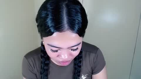 Snapshot of alesha_vibe_me chatting on August 4, 1:57 pm alesha_vibe_me online show from August 4, 1:57 pm