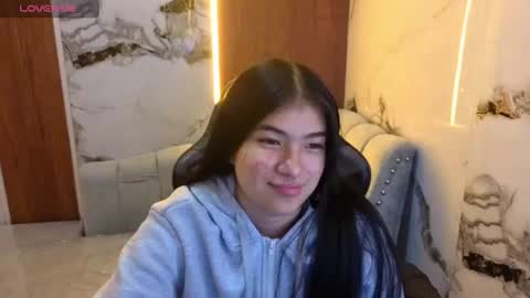 Snapshot of alesia_v chatting on July 30, 3:16 am Live 1000pm 600am COLOMBIAN HOUR online show from July 30, 3:16 am