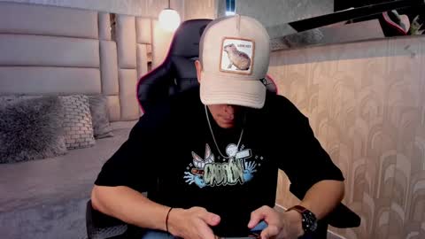 Alessandro King online show from December 27, 4:32 pm