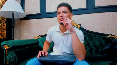 Alessandro King online show from January 10, 11:22 am