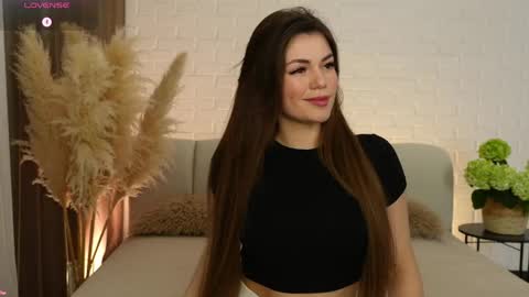 Snapshot of alessamay chatting on May 29, 8:29 pm alessamay online show from May 29, 8:29 pm