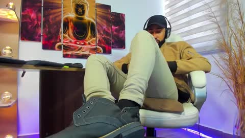 ALESSANDRO  WYE online show from December 22, 6:48 pm