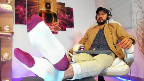 ALESSANDRO  WYE online show from February 28, 8:42 am