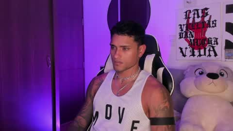 Snapshot of alessandro_vanni chatting on July 1, 3:19 am Alessandro Vanni online show from July 1, 3:19 am