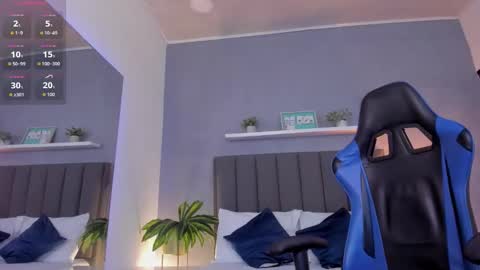 A L E S S I A online show from February 6, 7:50 pm