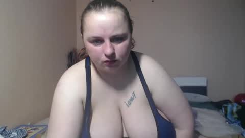 Snapshot of alessianeyl chatting on April 25, 3:53 am Alessia online show from April 25, 3:53 am