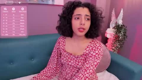 alessiia__ online show from February 15, 7:51 am