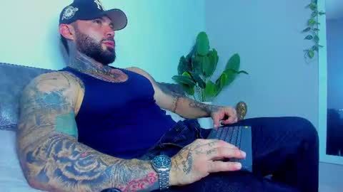Snapshot of alessrose22 chatting on June 9, 10:32 pm Aless Rose online show from June 9, 10:32 pm