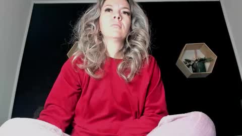 alesys69 online show from March 24, 5:45 am