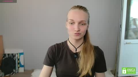 Snapshot of alex626506 chatting on May 26, 2:35 pm Alex online show from May 26, 2:35 pm