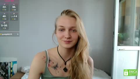Snapshot of alex626506 chatting on June 26, 5:34 am Alex online show from June 26, 5:34 am