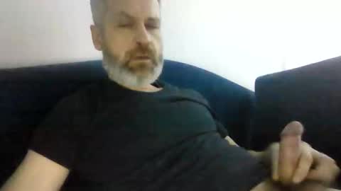 Snapshot of alex80581 chatting on February 1, 9:19 pm Alexey online show from February 1, 9:19 pm