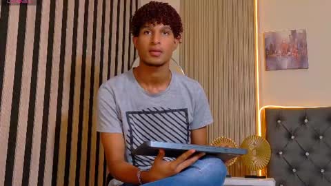 Snapshot of alex_bloom_ chatting on July 14, 7:08 pm Alexander online show from July 14, 7:08 pm