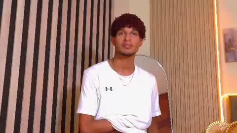 Snapshot of alex_bloom_ chatting on July 28, 7:15 pm Alexander online show from July 28, 7:15 pm