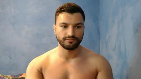 Snapshot of alex_blu chatting on June 5, 11:54 pm Alex online show from June 5, 11:54 pm
