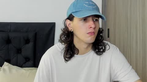 alex_connorr online show from January 27, 3:28 pm