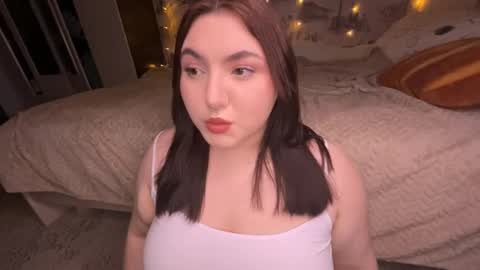 Snapshot of alex_dreams_ chatting on December 12, 6:42 pm Alex online show from December 12, 6:42 pm