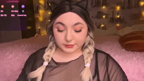 Snapshot of alex_dreams_ chatting on December 21, 2:15 pm Alex online show from December 21, 2:15 pm