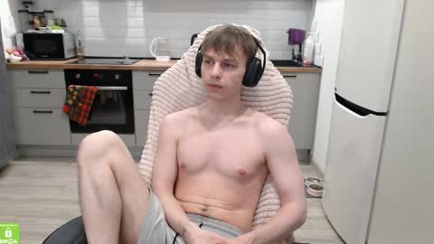 Snapshot of alex_gotcha chatting on January 31, 9:57 pm Alex online show from January 31, 9:57 pm