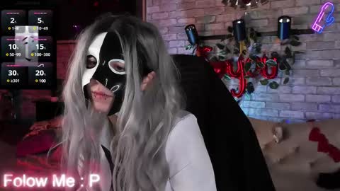 Snapshot of alex_howell chatting on February 23, 8:55 pm alex_howell online show from February 23, 8:55 pm