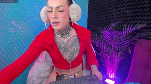 Snapshot of alex_leyrer chatting on April 9, 7:52 pm Alex Leyrer online show from April 9, 7:52 pm