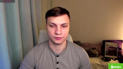 Snapshot of alex_milson chatting on May 7, 7:08 pm alex_milson online show from May 7, 7:08 pm