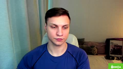 Snapshot of alex_milson chatting on May 17, 8:12 am alex_milson online show from May 17, 8:12 am