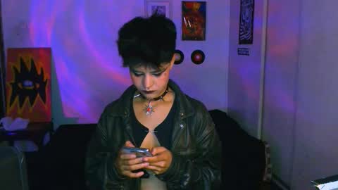 Snapshot of alex_one888 chatting on October 9, 1:03 am Alex online show from October 9, 1:03 am
