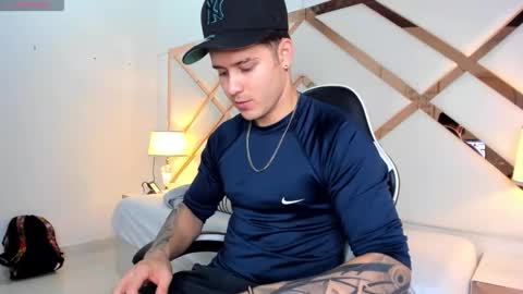 Alex  online show from February 19, 6:59 pm