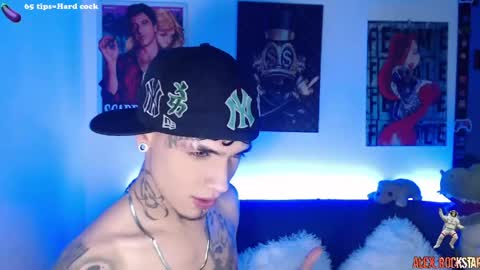 Snapshot of alex_rockstar chatting on May 9, 5:34 am online show from May 9, 5:34 am