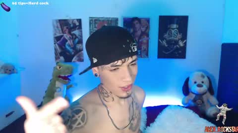 Snapshot of alex_rockstar chatting on May 24, 1:21 am online show from May 24, 1:21 am