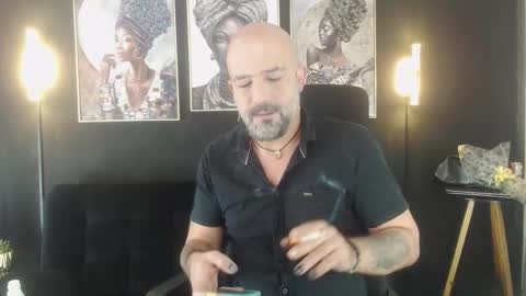 Alex Saints online show from November 16, 4:23 pm