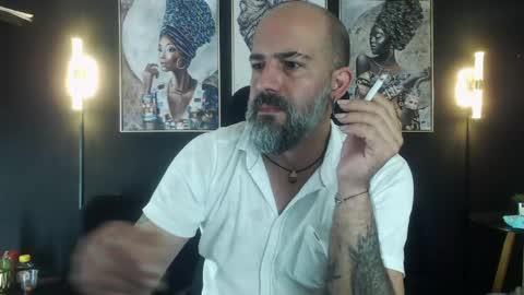 Alex Saints online show from May 31, 6:42 pm