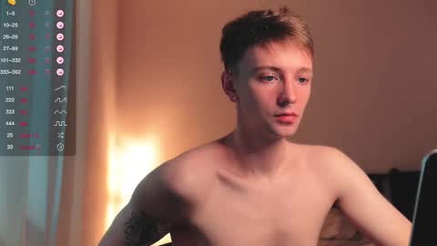 Snapshot of alex_schafer chatting on September 9, 4:45 am alex_schafer online show from September 9, 4:45 am