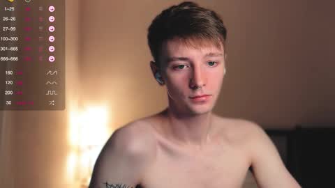 Snapshot of alex_schafer chatting on October 5, 5:17 am alex_schafer online show from October 5, 5:17 am