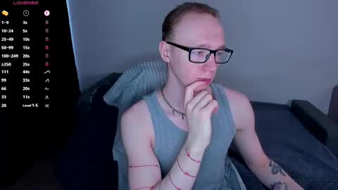 alex_silent online show from March 5, 4:08 am