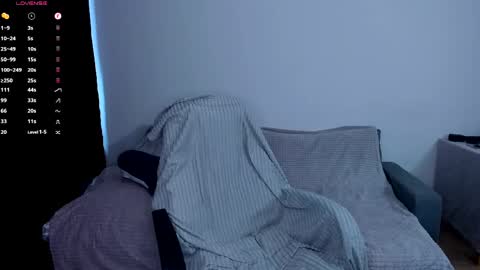 Snapshot of alex_silent chatting on May 30, 2:03 pm alex_silent online show from May 30, 2:03 pm