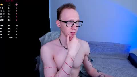 Snapshot of alex_silent chatting on July 4, 3:51 pm alex_silent online show from July 4, 3:51 pm
