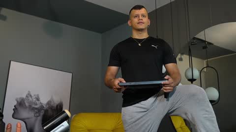 Alex Towers online show from January 11, 7:05 pm