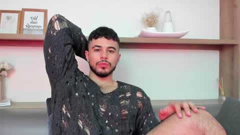 alex_wolf05 online show from March 12, 4:57 pm