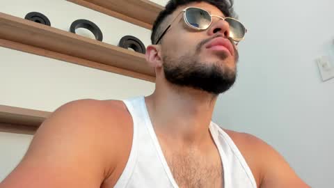 alex_wolf05 online show from March 31, 6:08 pm