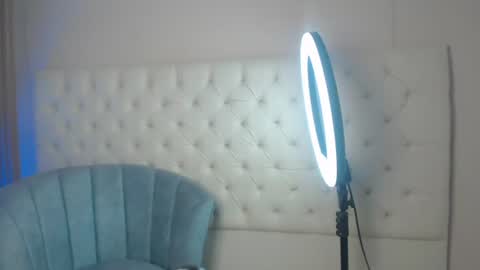 alexa__11 online show from July 8, 12:42 pm