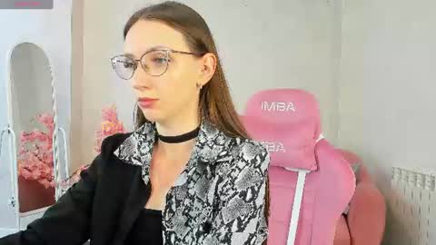 Snapshot of alexa_carte chatting on July 24, 9:18 am Alexa online show from July 24, 9:18 am