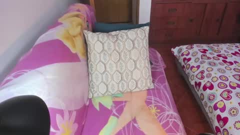 alexa latina online show from April 19, 2:49 pm