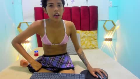 alexa_liss18 online show from March 31, 11:05 pm