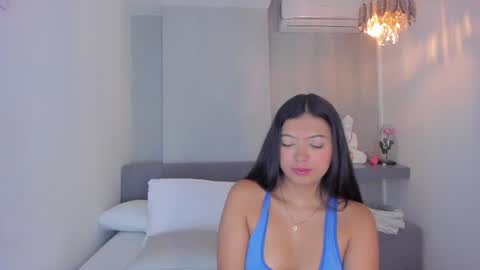 Snapshot of alexa_millers_ chatting on June 23, 11:30 am Alexa Millers online show from June 23, 11:30 am