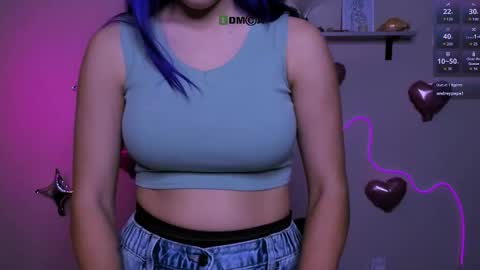 Snapshot of alexa_night_ chatting on February 12, 9:21 pm alexa_night_ online show from February 12, 9:21 pm