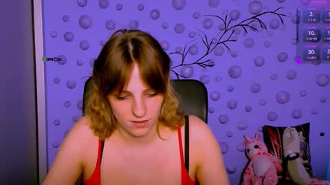 Snapshot of alexa_night_ chatting on February 25, 9:46 pm alexa_night_ online show from February 25, 9:46 pm