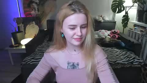 alexa_pirs online show from April 15, 5:42 pm